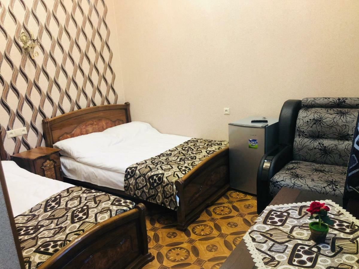 Har-Mar Hotel Goris Exterior photo